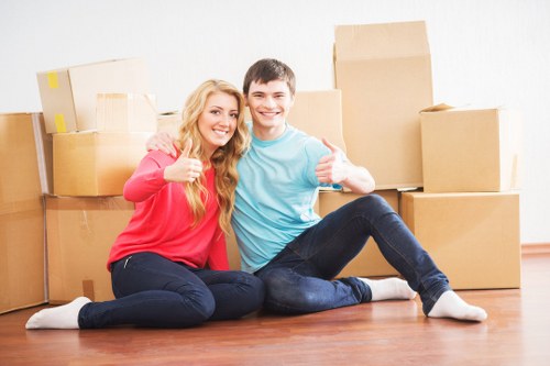Local truck hire for moving furniture in Temple